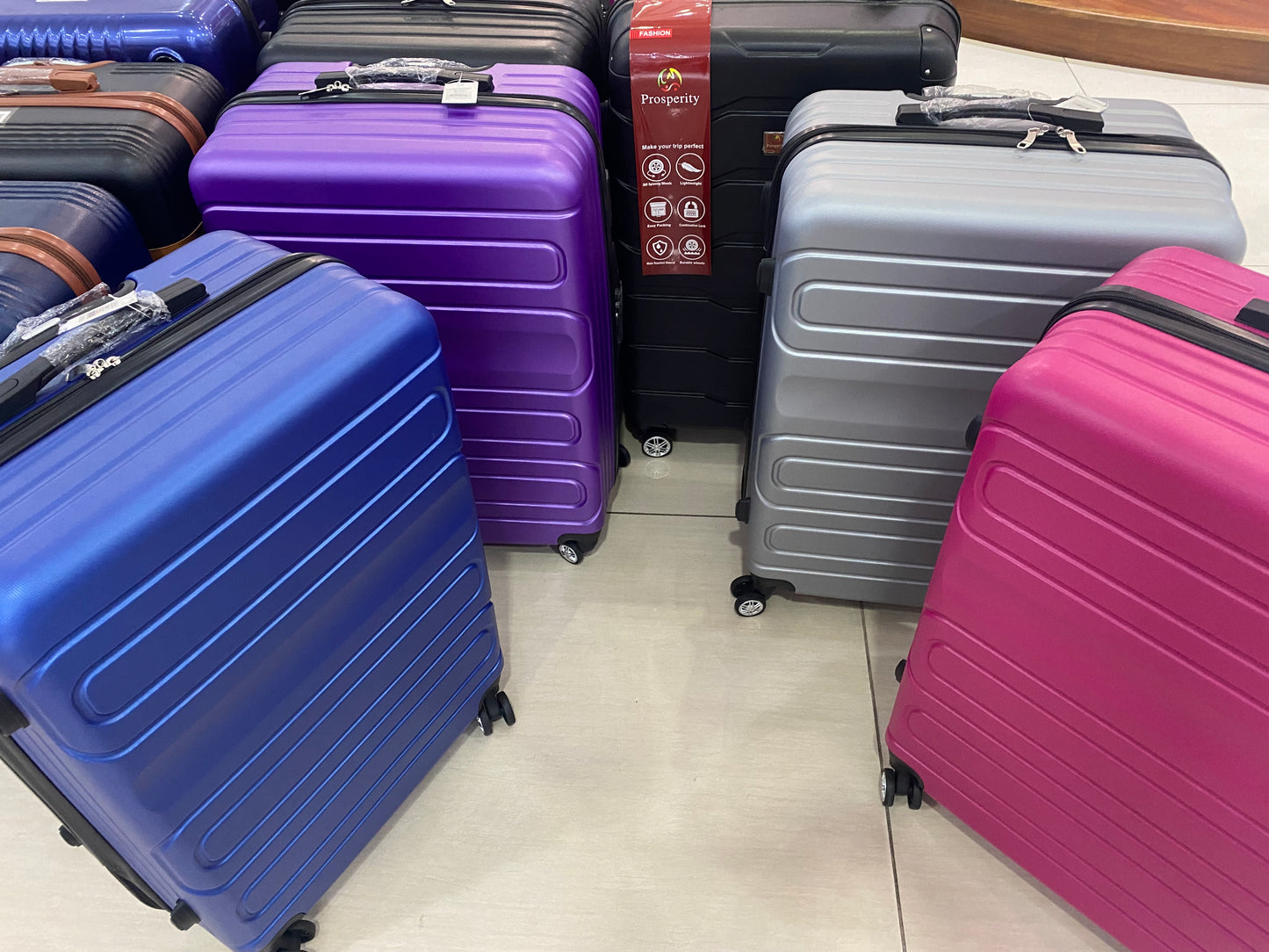 LUGGAGE SET 3PC HARDSIDE 20/24/28" MATTE